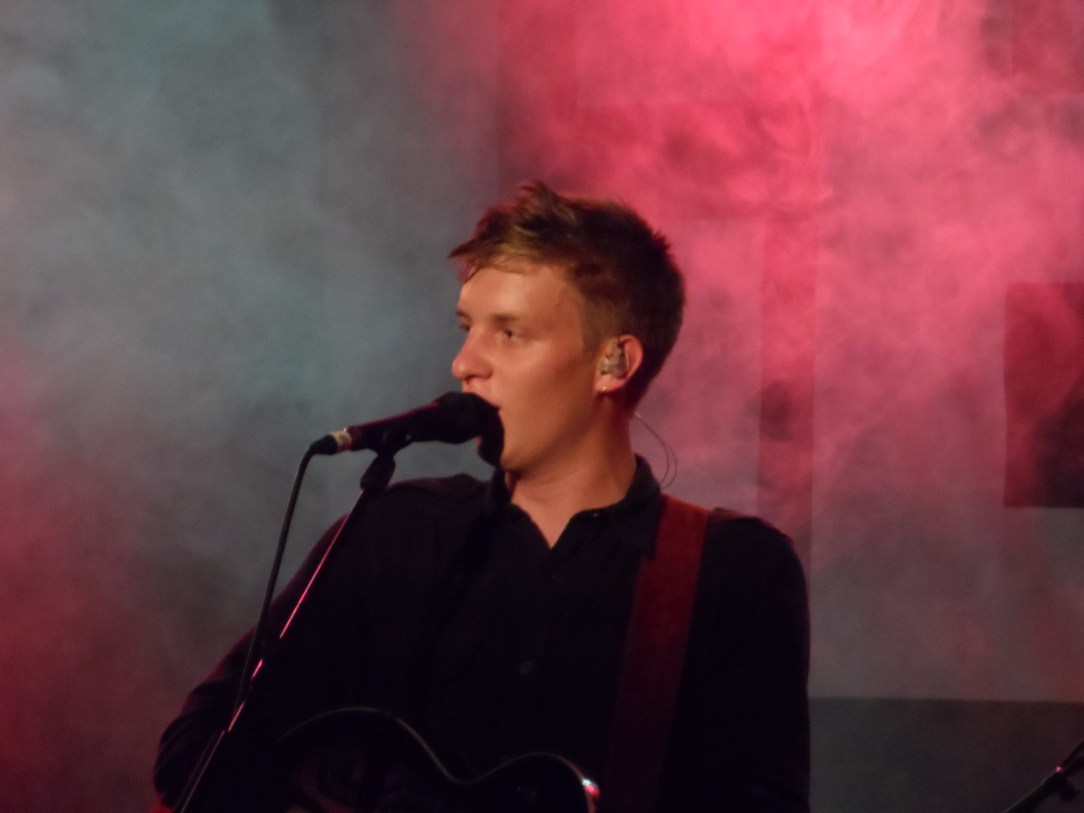 George_Ezra_Sheffield_01.jpg